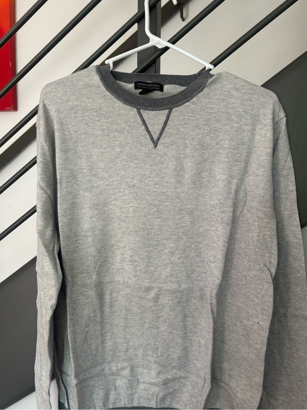 Banana Republic Light Gray Crewneck Sweatshirt